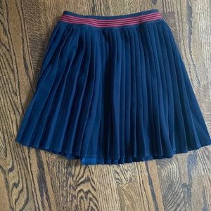 Brand new pleated navy blue Jacadi skirt!!